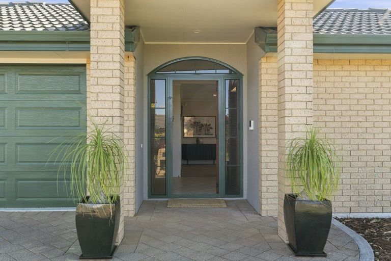 Photo of property in 5 Mahonia Place, Pyes Pa, Tauranga, 3112