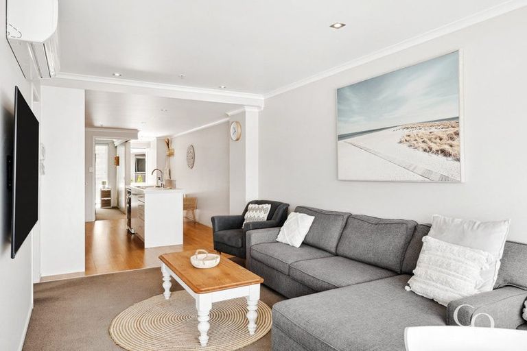 Photo of property in 213/332 Maunganui Road, Mount Maunganui, 3116