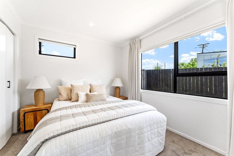 Photo of property in 23 Melandra Road, Stanmore Bay, Whangaparaoa, 0932