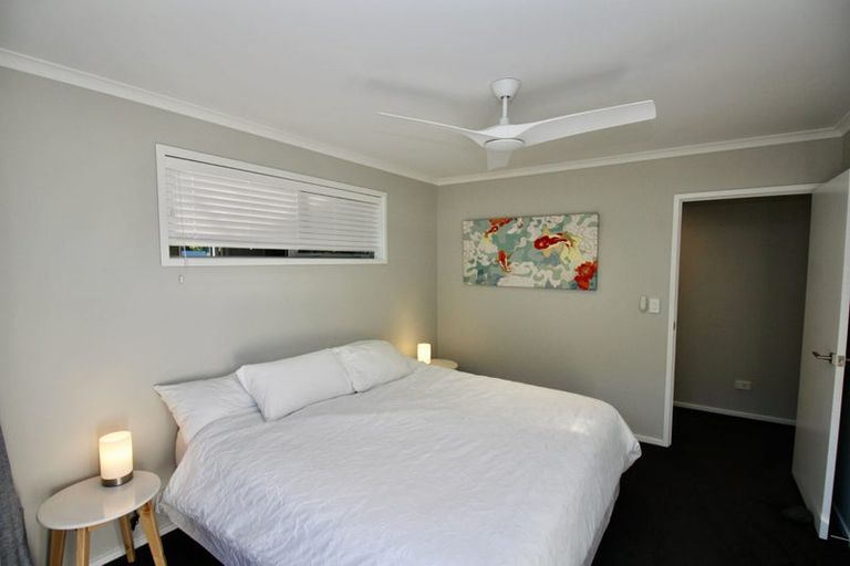 Photo of property in 2 Roseberry Place, Whitianga, 3510