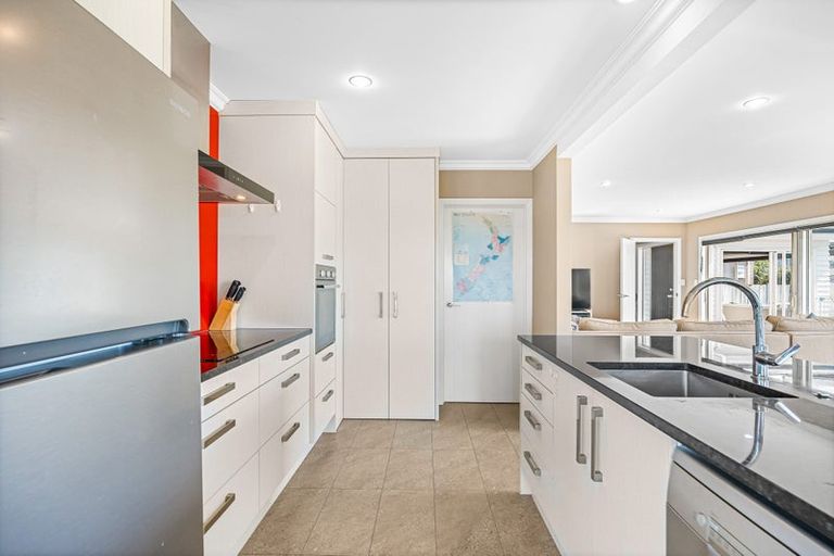 Photo of property in 78 Maire Road, Orewa, 0931