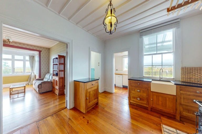 Photo of property in 124 Campbell Road, Pipiroa, Thames, 3574