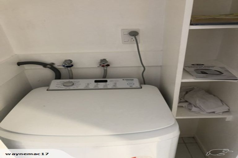 Photo of property in 1/71 Larsen Crescent, Tawa, Wellington, 5028