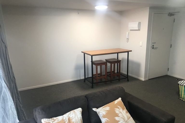 Photo of property in The Peak Apartments, 503/170 Taranaki Street, Te Aro, Wellington, 6011