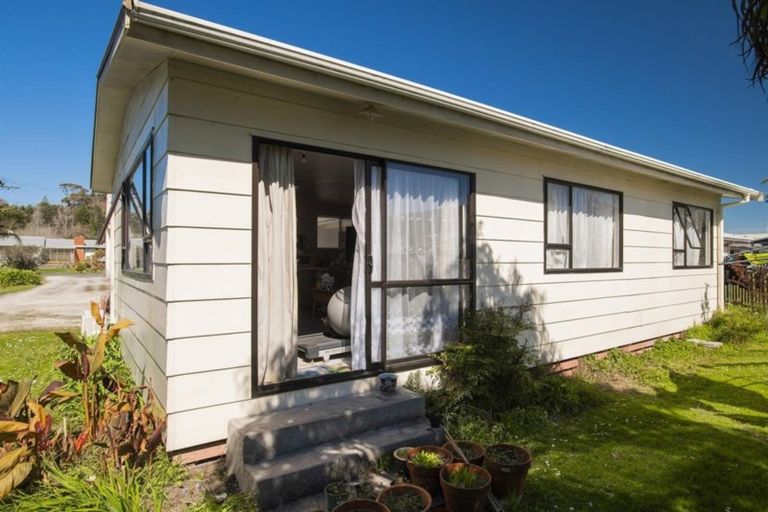Photo of property in 14 Kingsley Street, Whataupoko, Gisborne, 4010