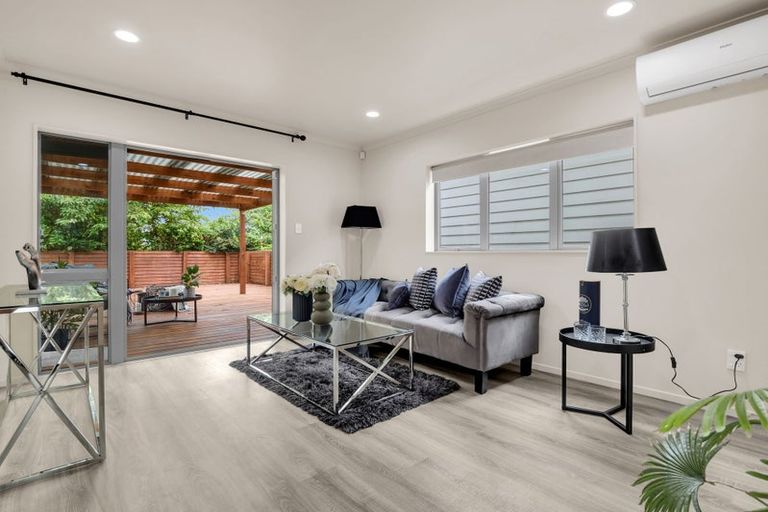 Photo of property in 10 Tribute Loop, Takanini, 2112