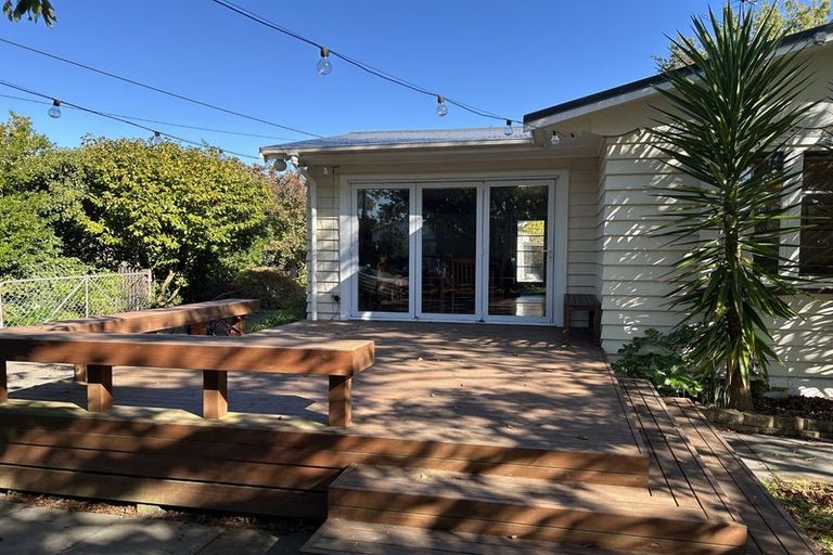 Photo of property in 43 Victoria Street, Carterton, 5713