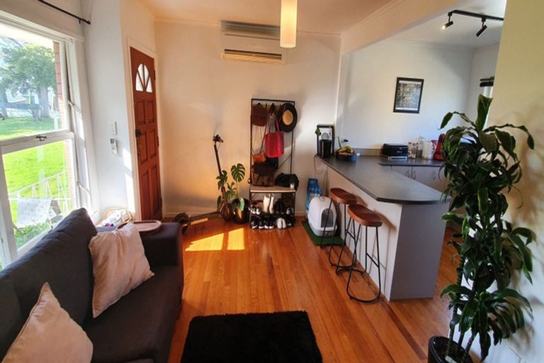 Photo of property in 3112/110 East Coast Road, Forrest Hill, Auckland, 0620