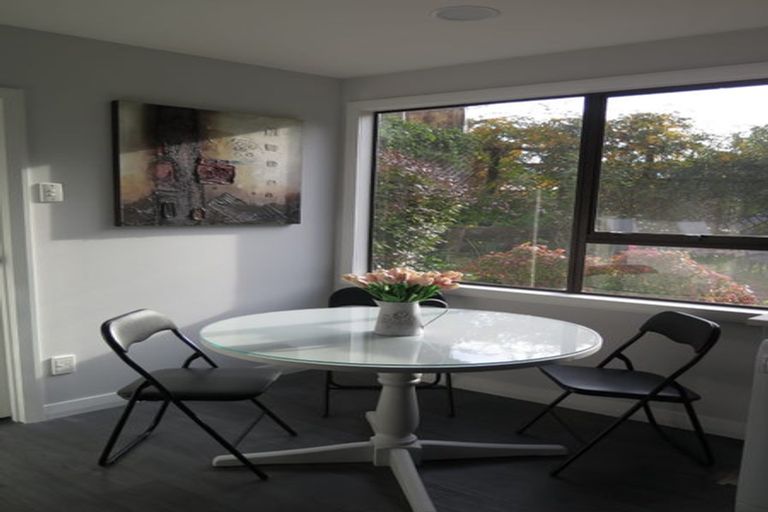 Photo of property in 70 Spinella Drive, Bayview, Auckland, 0629