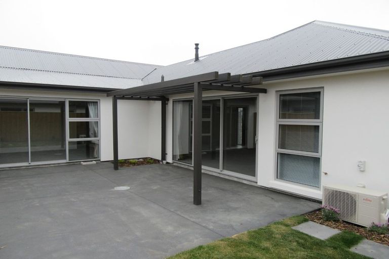 Photo of property in 31 Farnborough Way, Rolleston, 7615