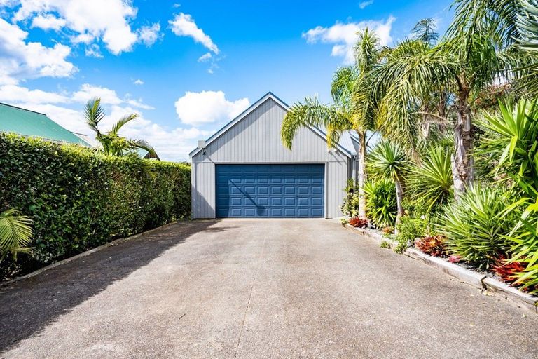 Photo of property in 730 Taiharuru Road, Taiharuru, Onerahi, 0192