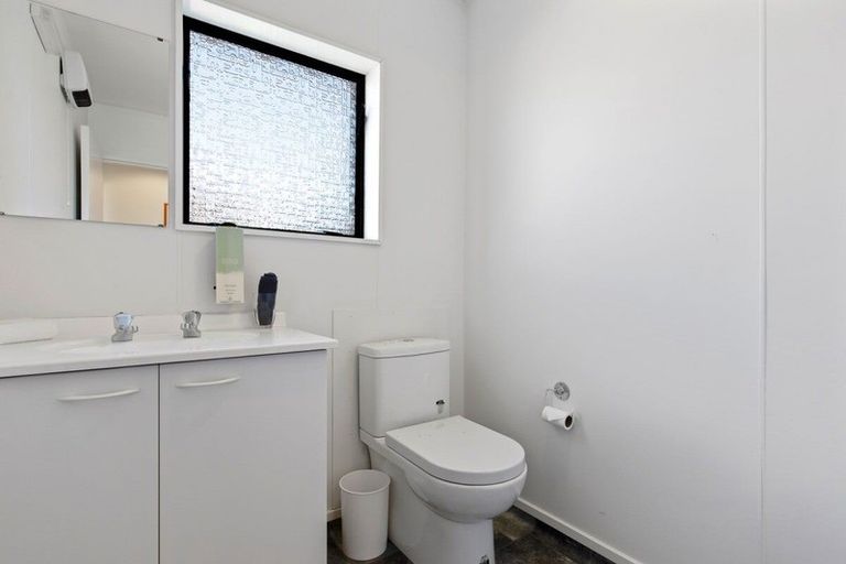 Photo of property in 103 Roydvale Avenue, Burnside, Christchurch, 8053