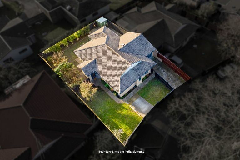 Photo of property in 6 Clover Drive, Henderson, Auckland, 0610