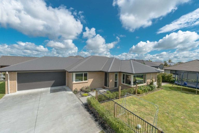 Photo of property in 11 Tallentire Crescent, Huntington, Hamilton, 3210