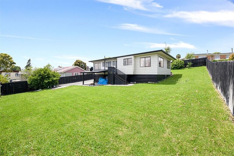 Photo of property in 274 Great North Road, Henderson, Auckland, 0612