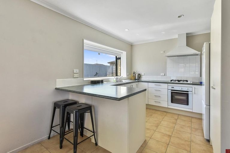 Photo of property in 8 Peachwood Place, Favona, Auckland, 2024