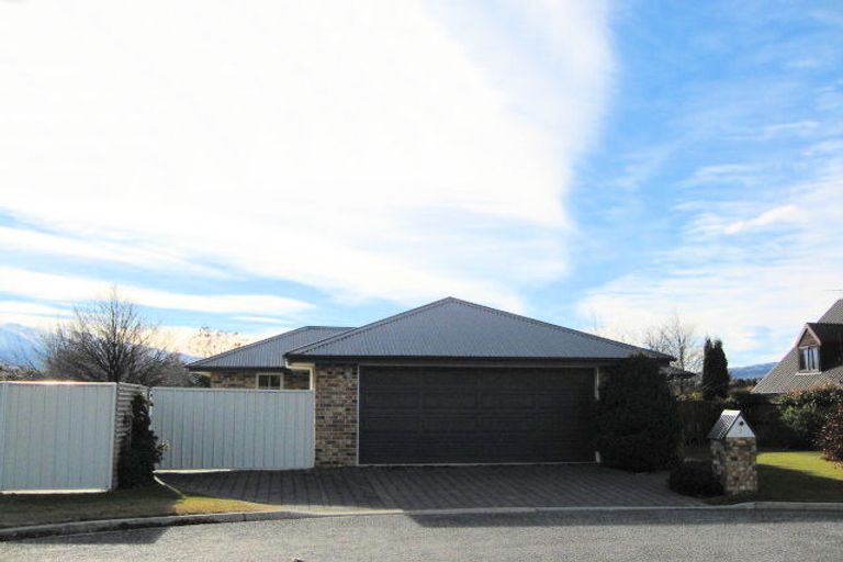 Photo of property in 2 Kerry Court, Cromwell, 9310