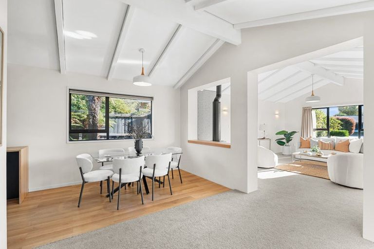 Photo of property in 4 Kingham Place, Avonhead, Christchurch, 8042