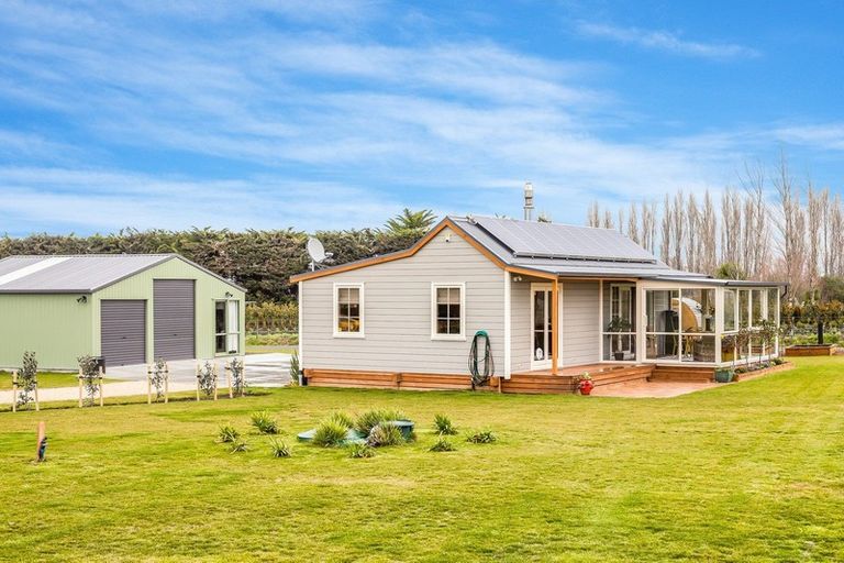 Photo of property in 3/3 Ashworths Road, Amberley, 7481