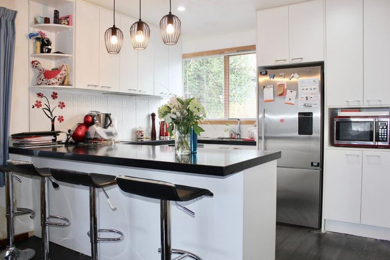 Photo of property in 68 Hyperion Drive, Randwick Park, Auckland, 2105