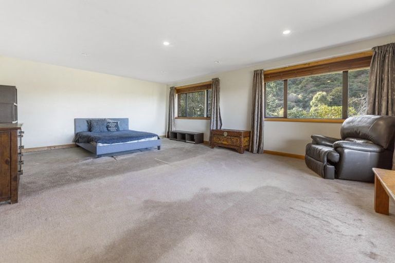 Photo of property in 121 Hall Road, Sawyers Bay, Port Chalmers, 9023