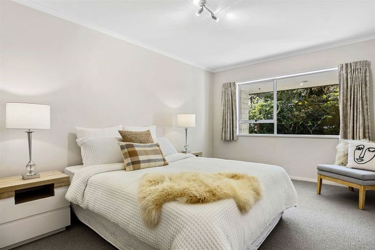 Photo of property in 9 Pentonville Close, Westmorland, Christchurch, 8025