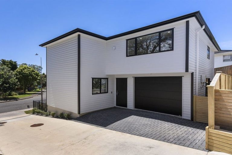 Photo of property in 90 Awaruku Road, Torbay, Auckland, 0630