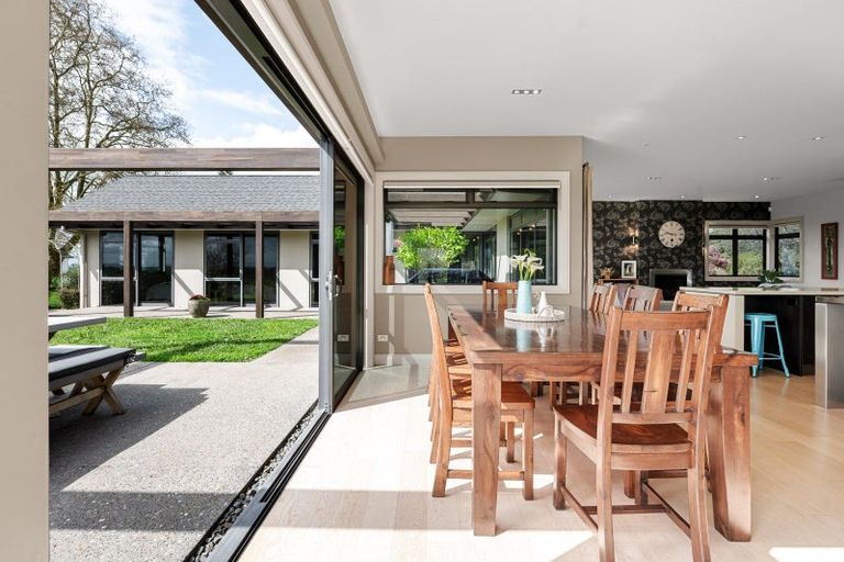 Photo of property in 384 Horsham Downs Road, Horsham Downs, Hamilton, 3281