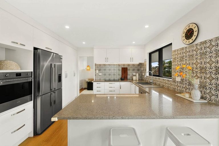Photo of property in 41a Vivian Wilson Drive, Eastern Beach, Auckland, 2012