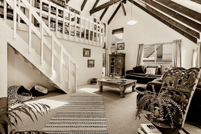 Photo of property in 42 Saint James Street, Richmond Heights, Taupo, 3330