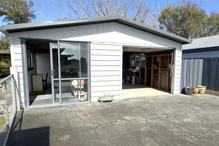 Photo of property in 2 Jamieson Road, Karoro, Greymouth, 7805