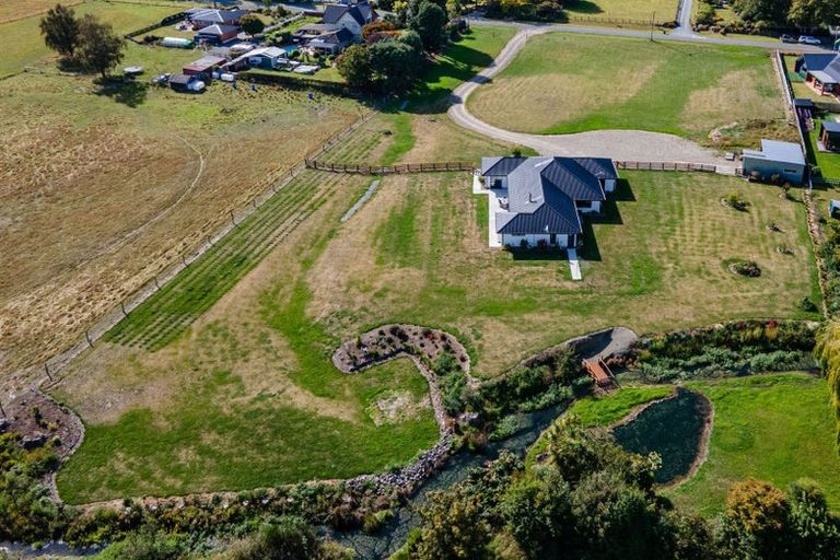 Photo of property in 21 Grange Settlement Road, Temuka, 7920