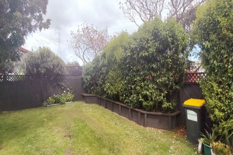 Photo of property in 43 Barnhill Crescent, Pahurehure, Papakura, 2113