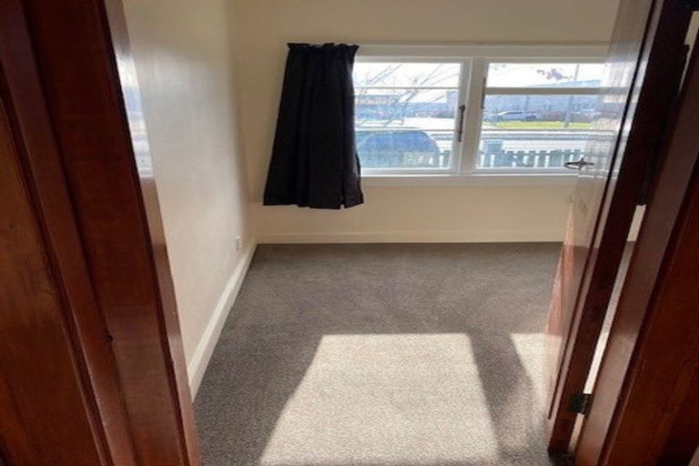 Photo of property in 253 Main South Road, Hornby, Christchurch, 8042