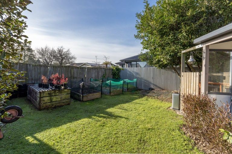 Photo of property in 21 Avro Crescent, Hornby, Christchurch, 8042