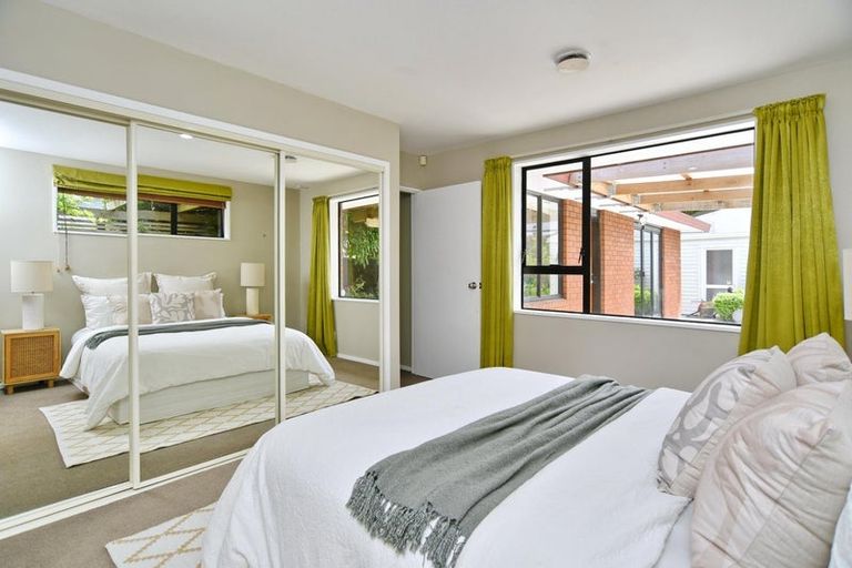 Photo of property in 42/a Ward Street, Addington, Christchurch, 8024