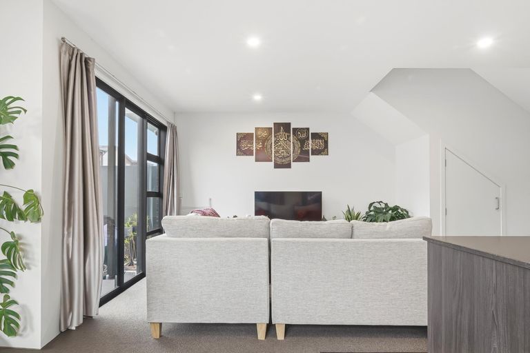 Photo of property in 17/102 Swayne Road, Cambridge, 3434