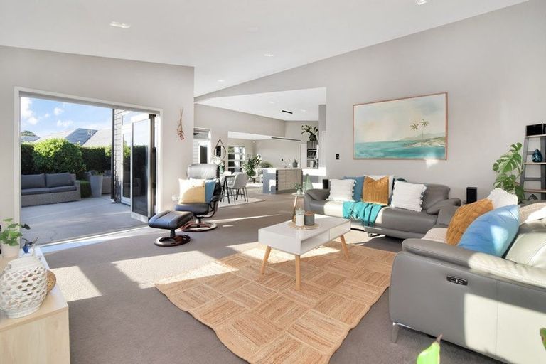 Photo of property in 132 Rowesdale Drive, Ohauiti, Tauranga, 3112