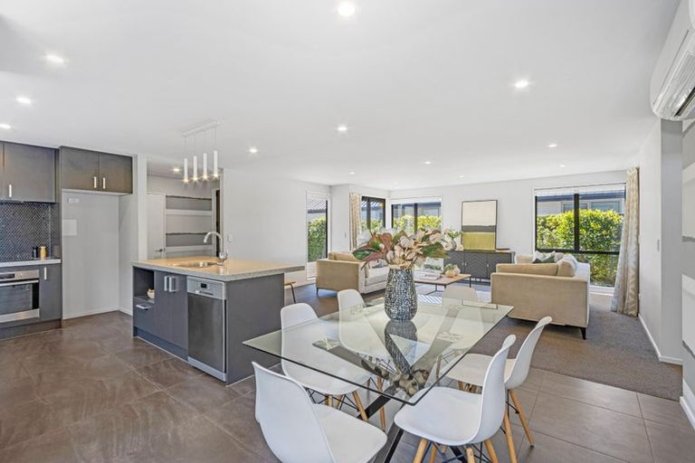 Photo of property in 22 Bronco Drive, Aidanfield, Christchurch, 8025