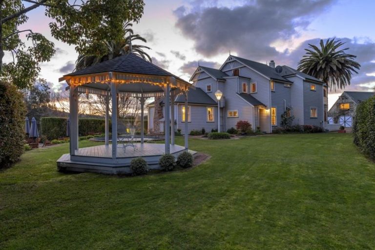 Photo of property in 2a Loop Road, Minden, Tauranga, 3176
