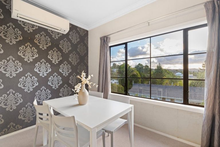 Photo of property in 1/269 Titirangi Road, Titirangi, Auckland, 0604