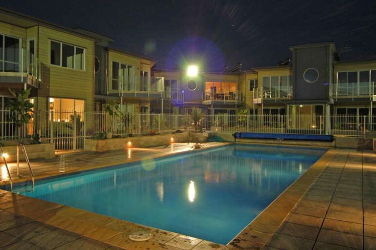 Photo of property in 4-u13 Seaview Road, Paraparaumu Beach, Paraparaumu, 5032