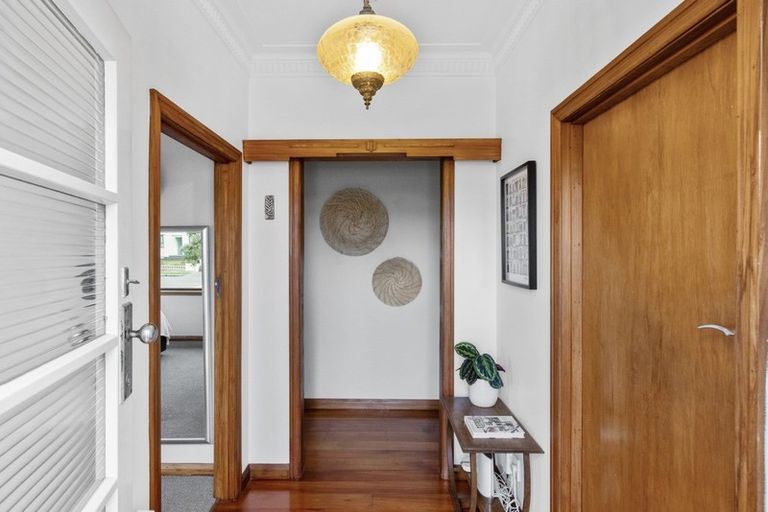 Photo of property in 7 Sanders Avenue, Marewa, Napier, 4110