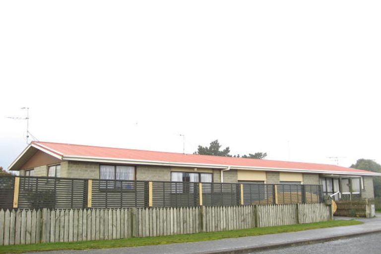 Photo of property in 107 Mavora Crescent, Heidelberg, Invercargill, 9812
