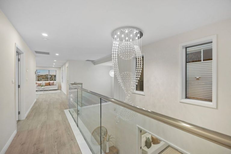 Photo of property in 7 Bounty Road, Long Bay, Auckland, 0630