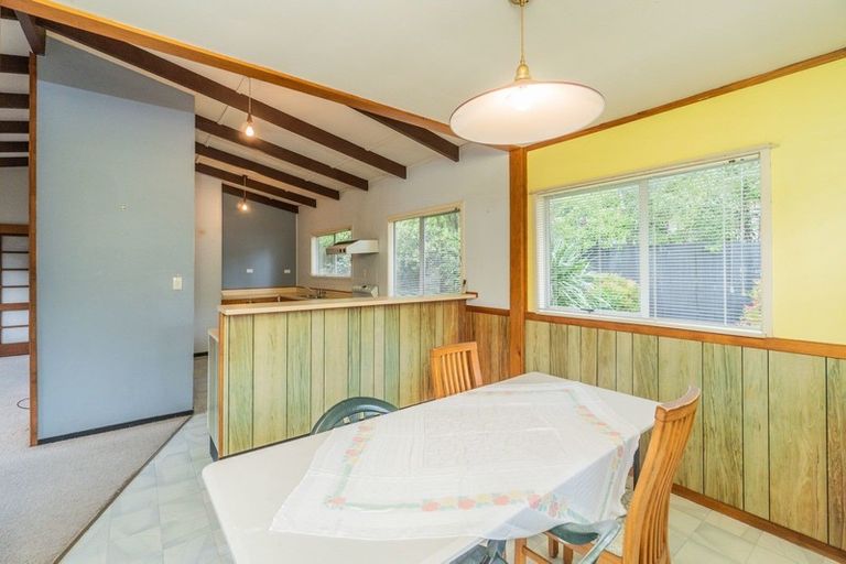 Photo of property in 107 Konini Road, Titirangi, Auckland, 0604