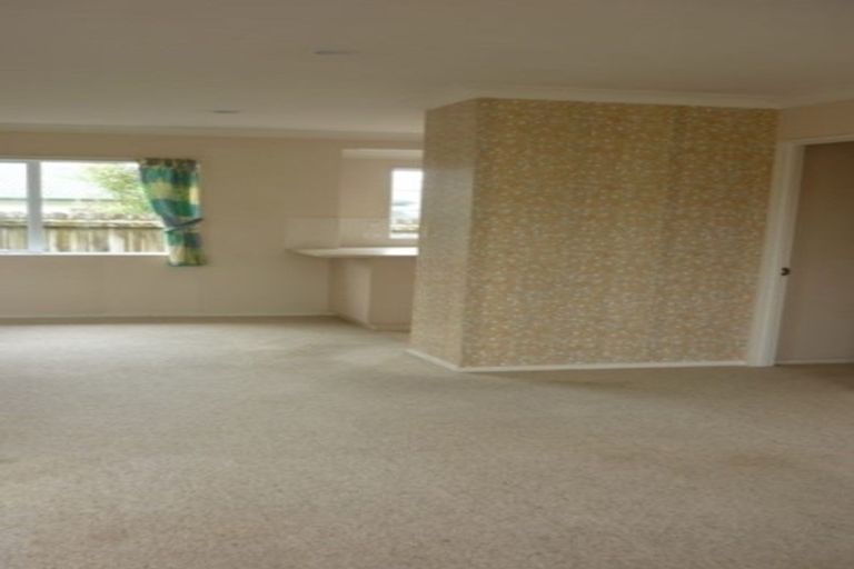 Photo of property in 23a Martin Jugum Lane, Ranui, Auckland, 0612