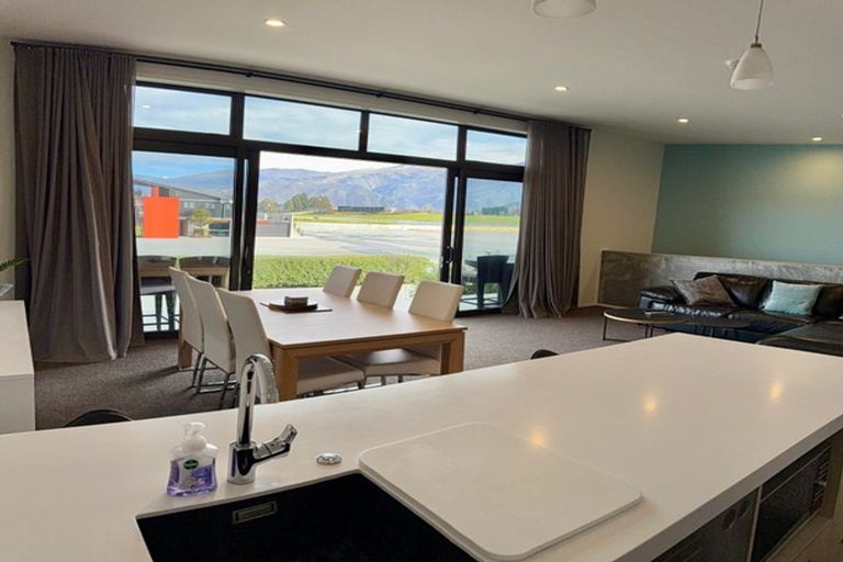 Photo of property in 15 Pit Lane, Cromwell, 9384