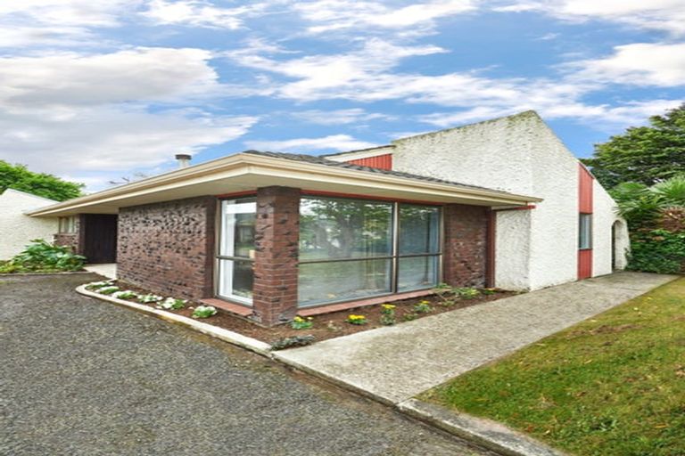 Photo of property in 190c Fitzherbert Avenue, West End, Palmerston North, 4410