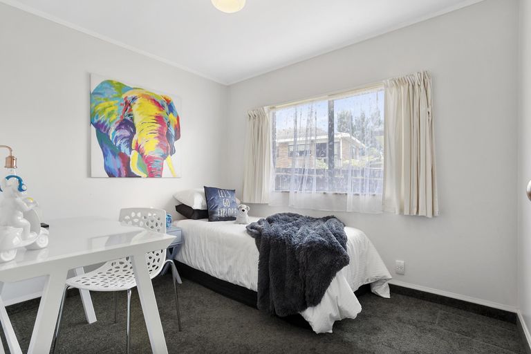 Photo of property in 4 Parker Avenue, New Lynn, Auckland, 0600